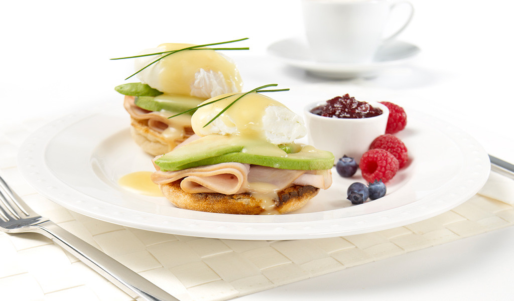 Olymel eggs benedict, turkey and avocado